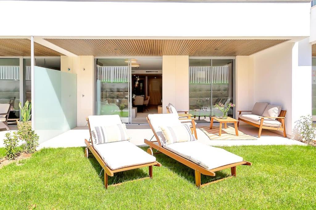 Beachside Retreat In Elviria, Near Amenities! Апартаменты Марбелья